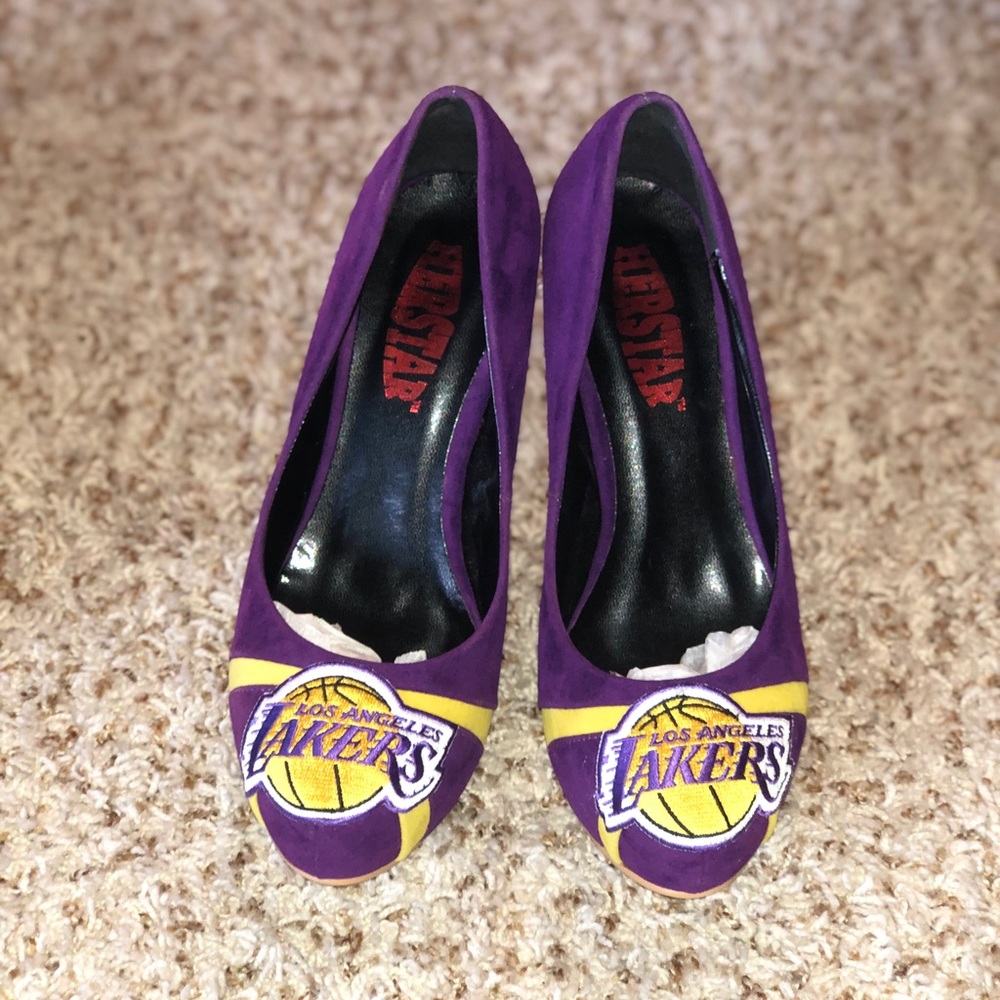 Custom Los Angeles Lakers size 7 heels